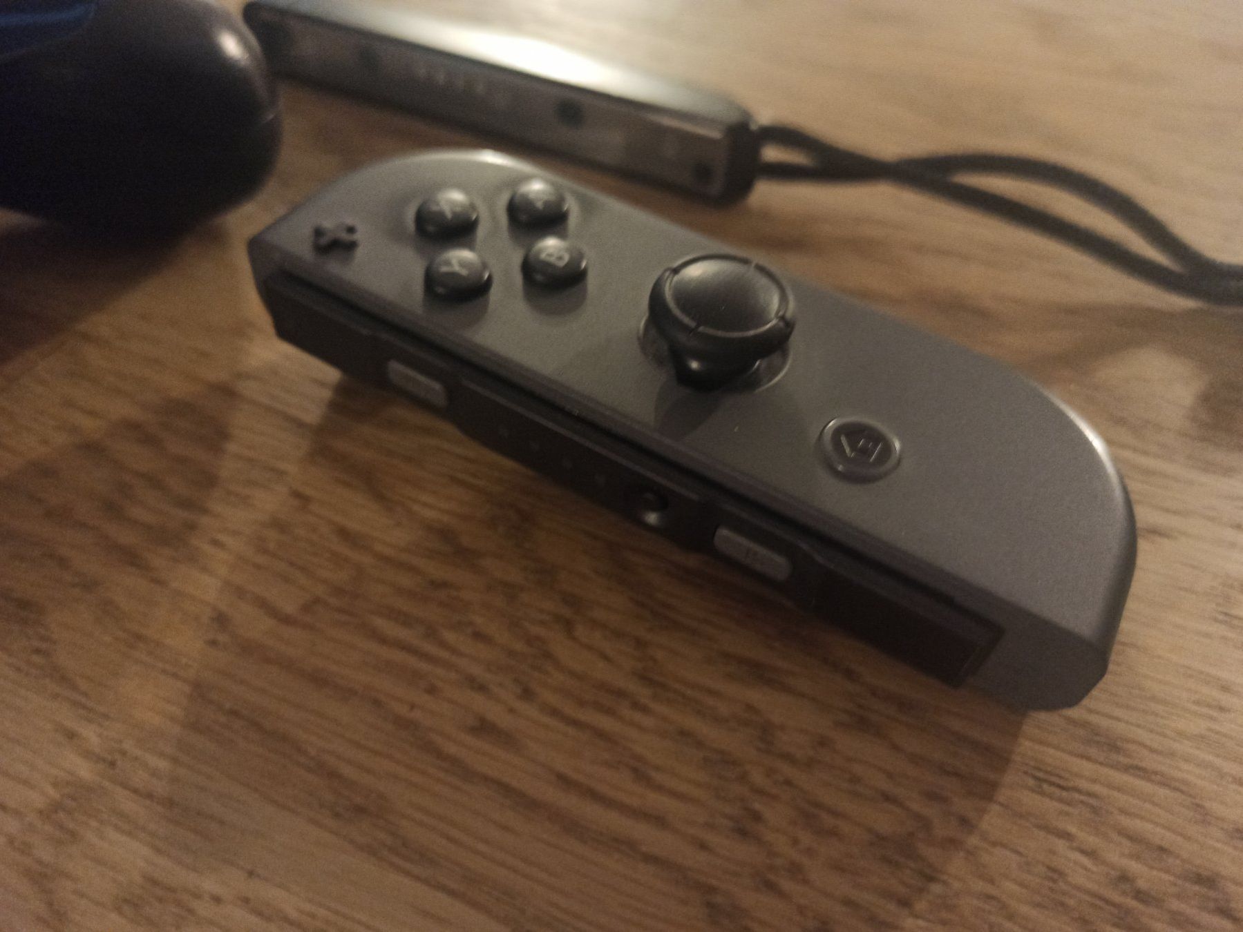 Nintendo Controller: Original Nintendo Switch Joy-Con Set (Grau) mit PowerA Grip – Gebraucht aus Oberweningen von mar_87mx 5