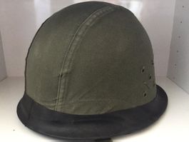 Fallschirmspringerhelm Fremdenlegion