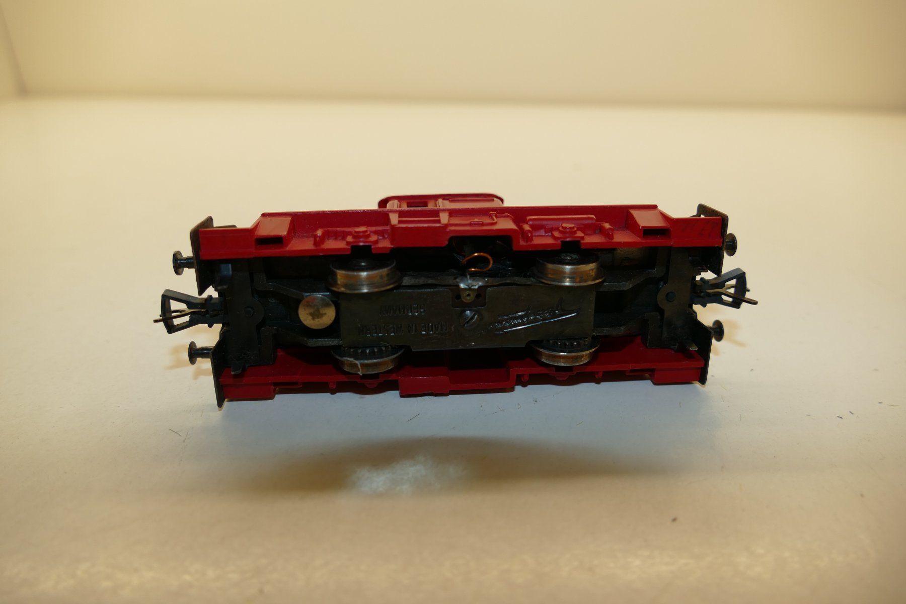 Fleischmann Modelleisenbahnen: Fleischmann H0: Werks-Diesellok – Gebraucht aus Niederhasli von rail-duerst 5