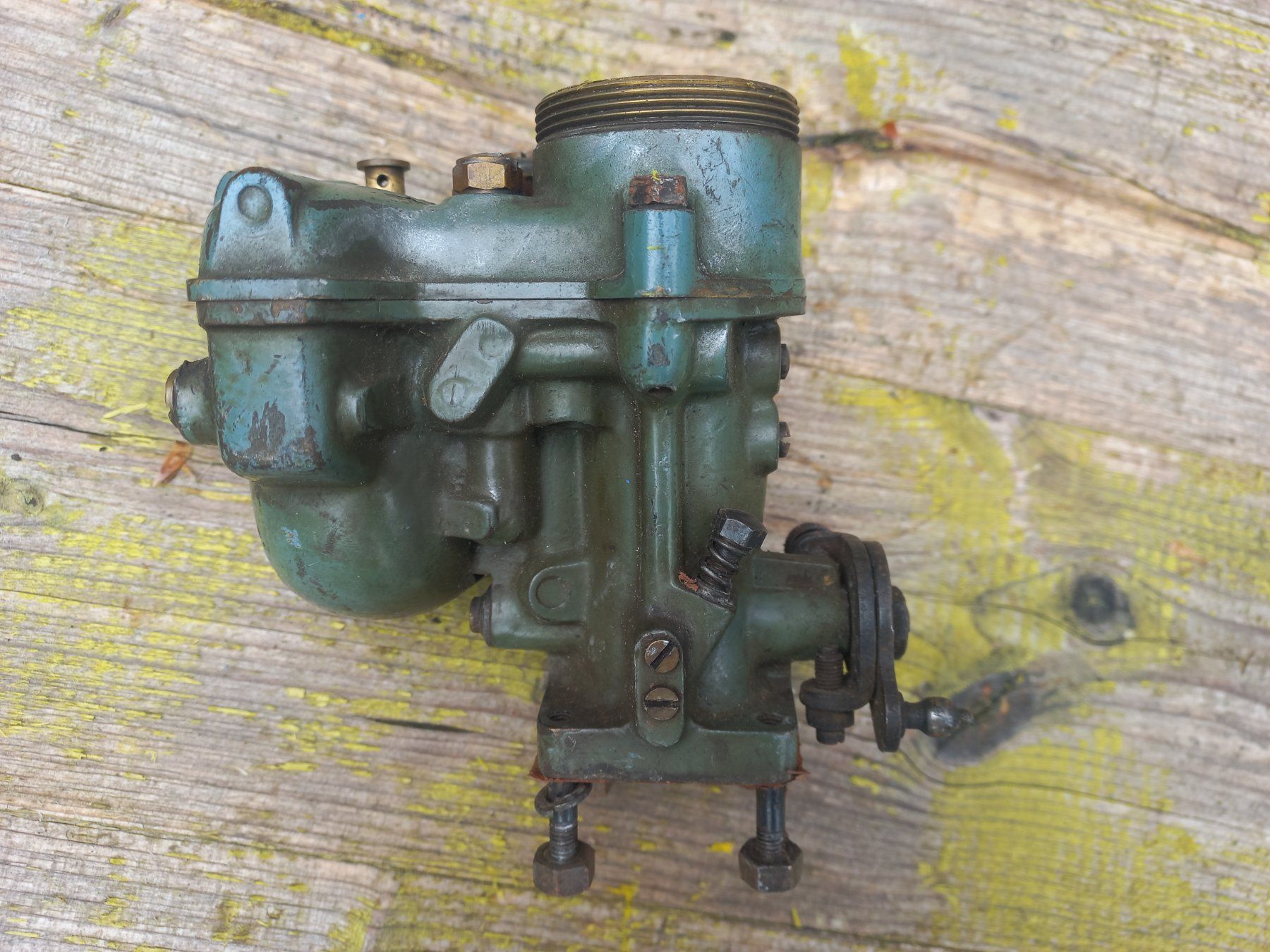 Tutti pezzi di ricambio auto: rarer Oldtimer Messing / Bronze Vergaser WEBER Tipo 26 DR – Usato da Dulliken venduto da Dullikenlerchclassic