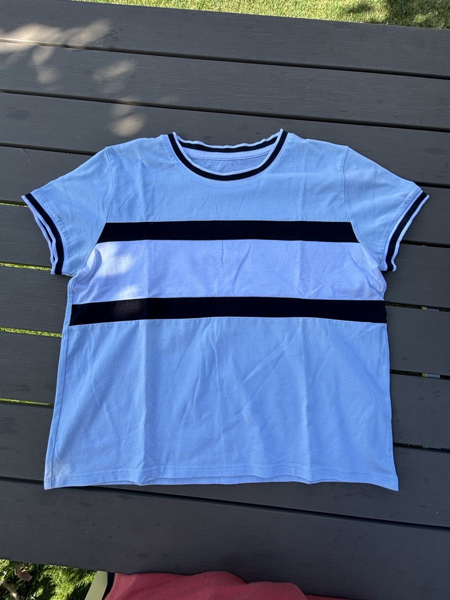 T-Shirts: Hellblaues Tshirt M – Gebraucht aus Kesswil von Branca-01