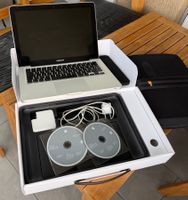 MacBook Pro 13 Zoll mit Zubehör und Software CD-s