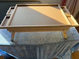 Holztischchen zum Frühstück im Bett Puzzletisch