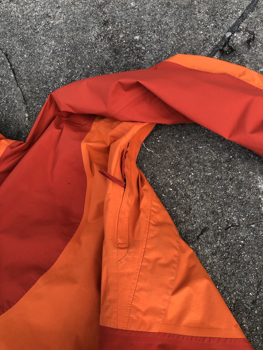 Giacche: Haglöfs Windbreaker – Usato da Fribourg venduto da ann_l9b7 5