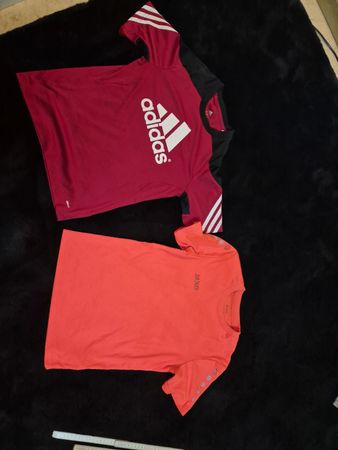 2 Sportshirts Adidas und Jako Grösse 140 bis 152 gebraucht