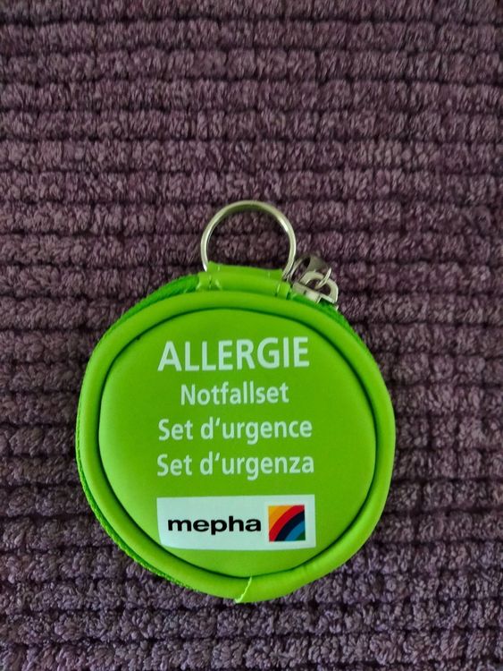 Allergie Notfallset / Air Pods Aufbewahrung