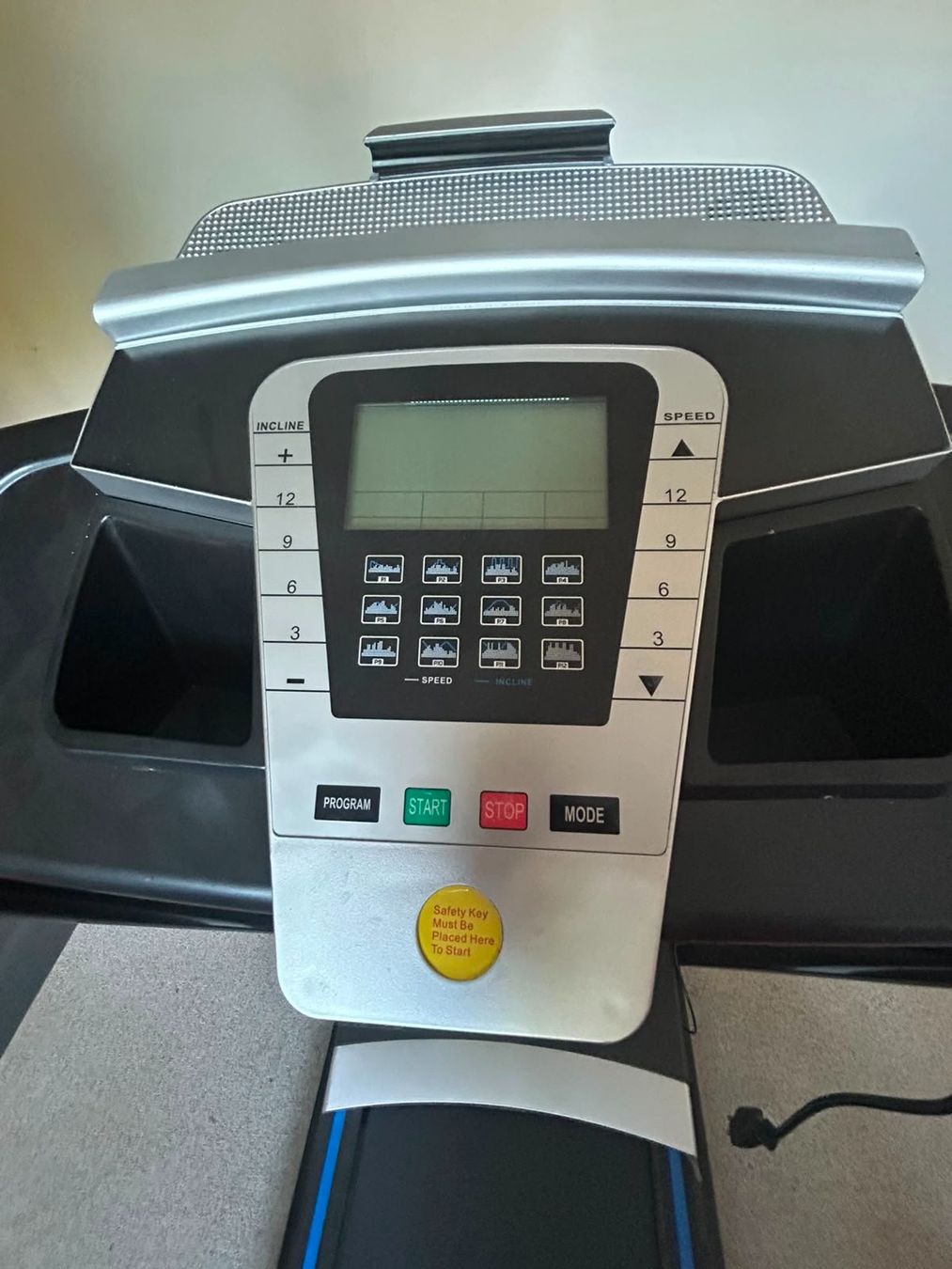 Gonser Vélos d'appartement: Laufband Gonser mit Display – D'occasion à Bad Ragaz par san_s8fh 2