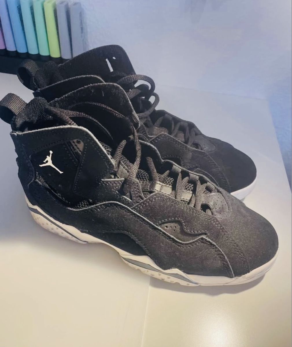 Scarpe da uomo: Jordan Schuhe schwarz Grösse 35  – Nuovo (secondo la descrizione) da Allschwil venduto da josama