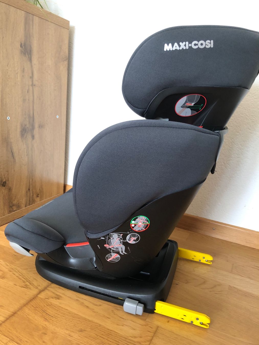 Maxi-Cosi Auto-Kindersitze: Maxi Cosi RodiFix AirProtect – Gebraucht aus Sirnach von manu135 1