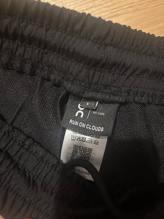 Pantaloni: ON Runners – Nuovo e nell'imballaggio originale da Kriens venduto da izz_zqs7 2