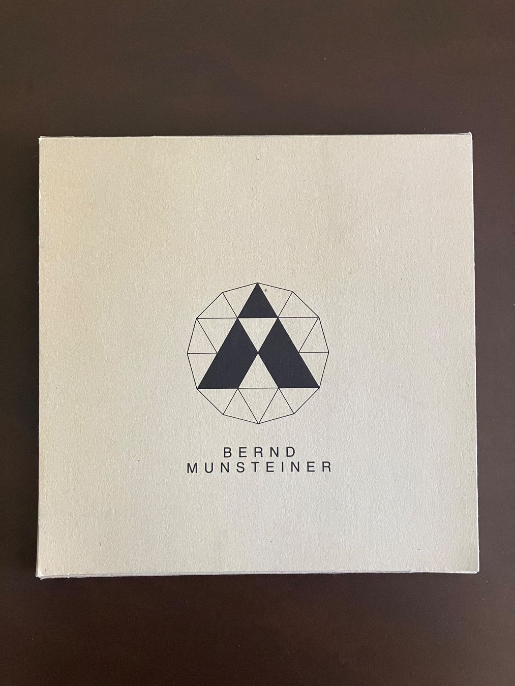 Libri: Bernd Munsteiner - Schmuck-Kunst - Edelsteine – Usato da Menziken venduto da timbuktu1001 1