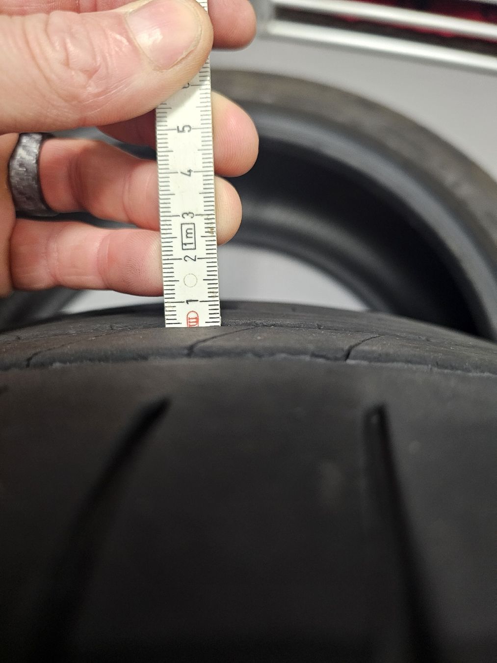 Pneumatici & Ruote complete: Sommerreifen 245/40R19 – Usato da Zeihen venduto da Deppi86 4