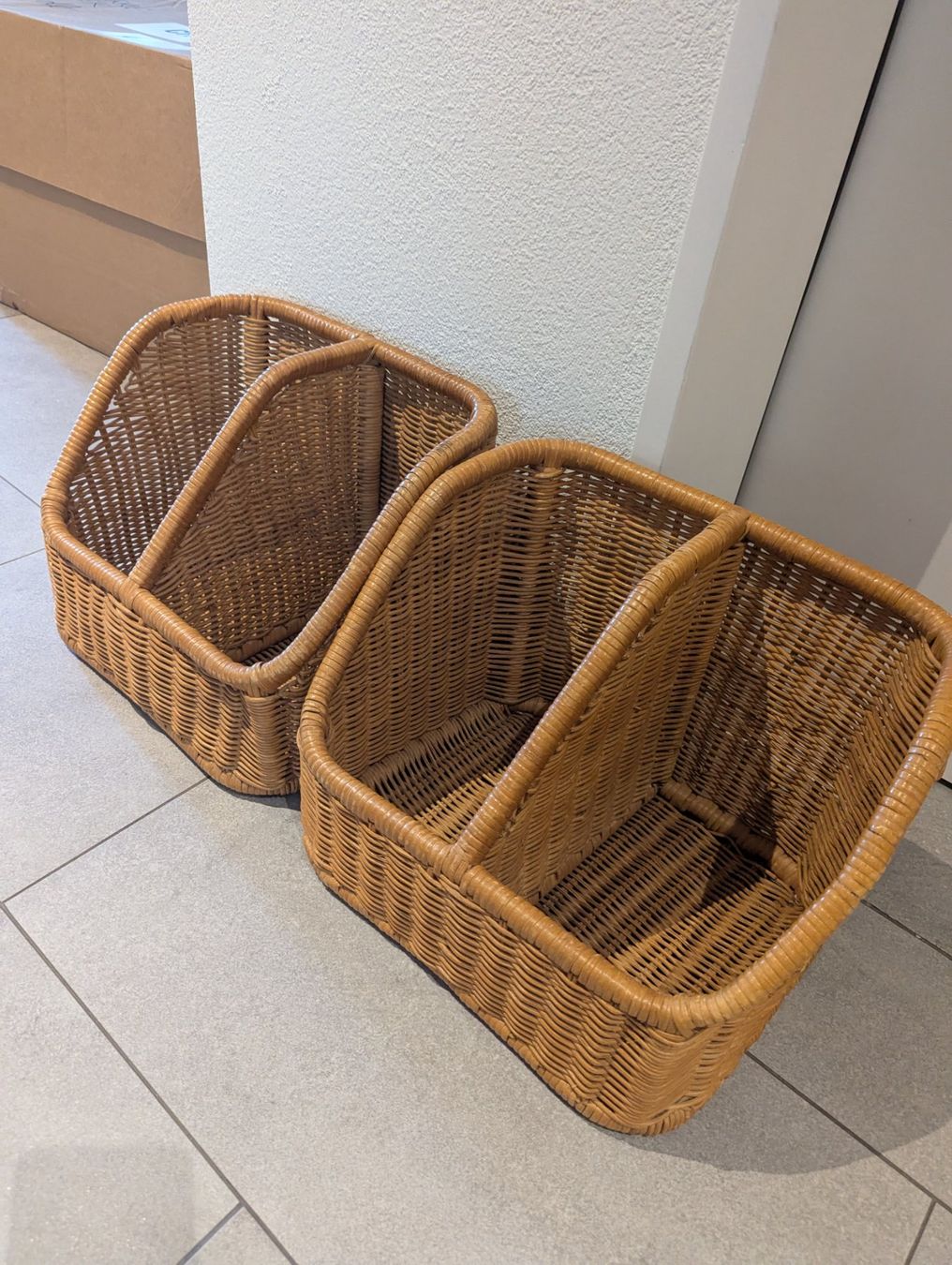 Altro per la casa: 2 Zeitschriftenkorb aus Rattan – Usato da Schöfflisdorf venduto da agn_kneg 1