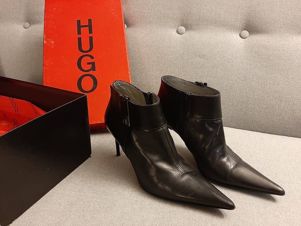 Hugo Boss Scarpe da donna: Hugo Boss Stiefeletten Gr. 37 – Usato da Winterthur venduto da Biiine 1