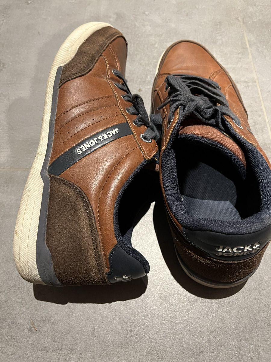 Jack & Jones Herrenschuhe: Baskets Jack&Jones, homme, 42 – Gebraucht aus Troistorrents von Louise2002 1