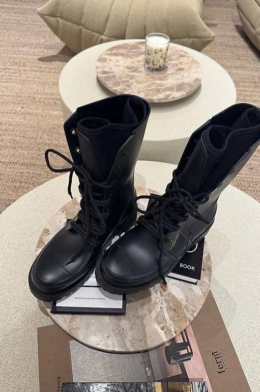 Dior Scarpe da donna: DIOR STIEFEL BLACK – Usato da Schwyz venduto da bofb 5