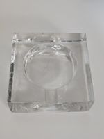 Massiver quadratischer Glas-Aschenbecher – Vintage – 1,4 kg 