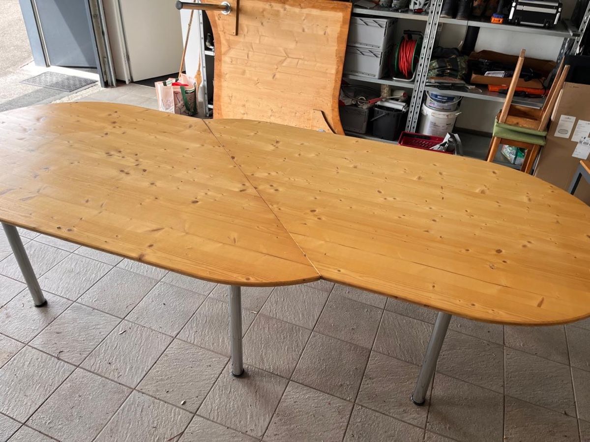 Tavoli: Grosser holztisch  – Usato da chur venduto da Mabo67 1