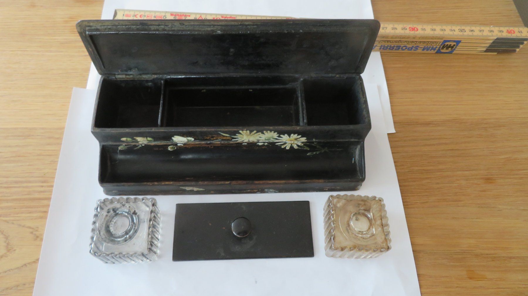 Sonstige Antiquitäten & Kunst: Schreibschatulle antik Blumendekor 2 Tintenfässchen – Gebraucht aus Wetzikon ZH von morda1954 3