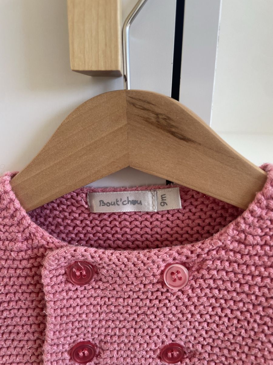 Maglioni & Felpe: Gr. 68-71 Strickjacke boutchou – Usato da Wädenswil venduto da flo8820 2