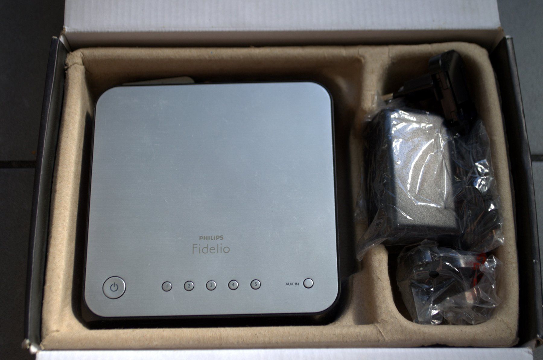 Philips Sistemi audio & multimediali: Philips Fidelio A1 HiFi-Link – Usato da Collonges venduto da arashee