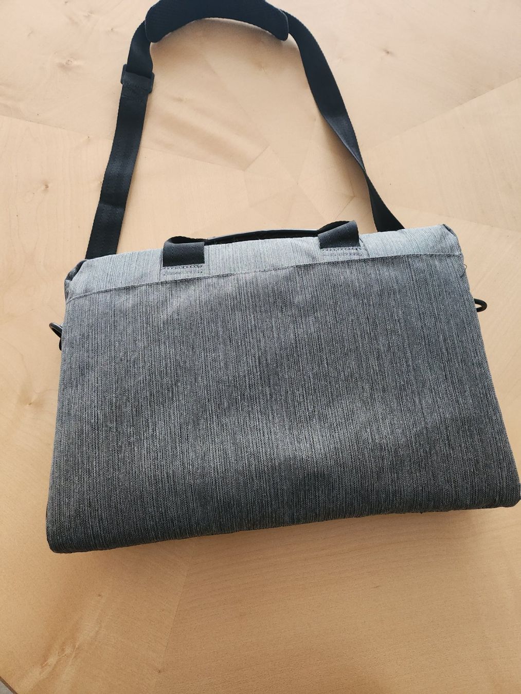 Sacs: Laptoptasche – D'occasion à Huttwil par Lakeshore161 1