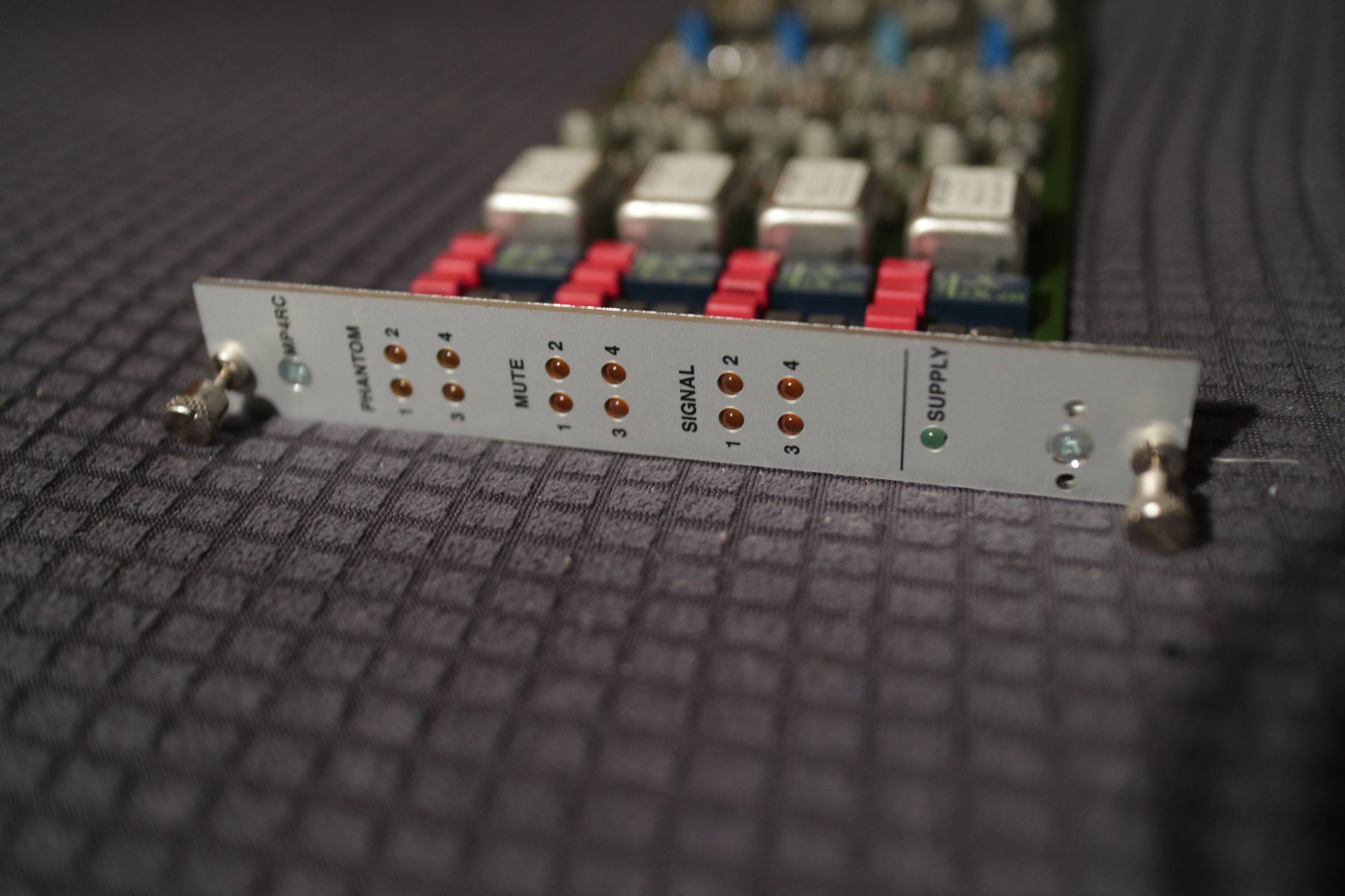 Studer Console di mixaggio: préampli micro STUDER – Usato da Vaulion venduto da akedia 2