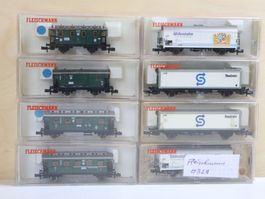 Fleischmann 8 x Containerwagen & Personenwagen - Spur N