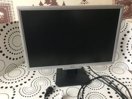 ACER - PC MONITOR ECREN BILDSCHIRM PC  22 POUCES BON ETAT