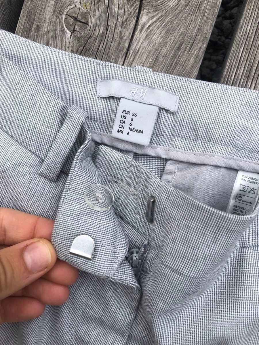 H&M Hosen: H&M, Stoffhose, hellgrau – Gebraucht aus Wädenswil von Pixie_ 1