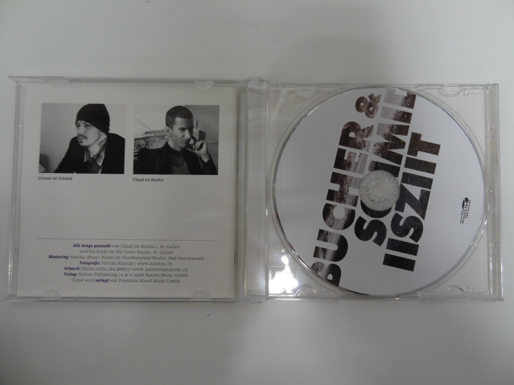 CDs: Bucher&Schmid - IISZIIT CD -  Schweizer Rap! – Gebraucht aus luzern von musicandart 2