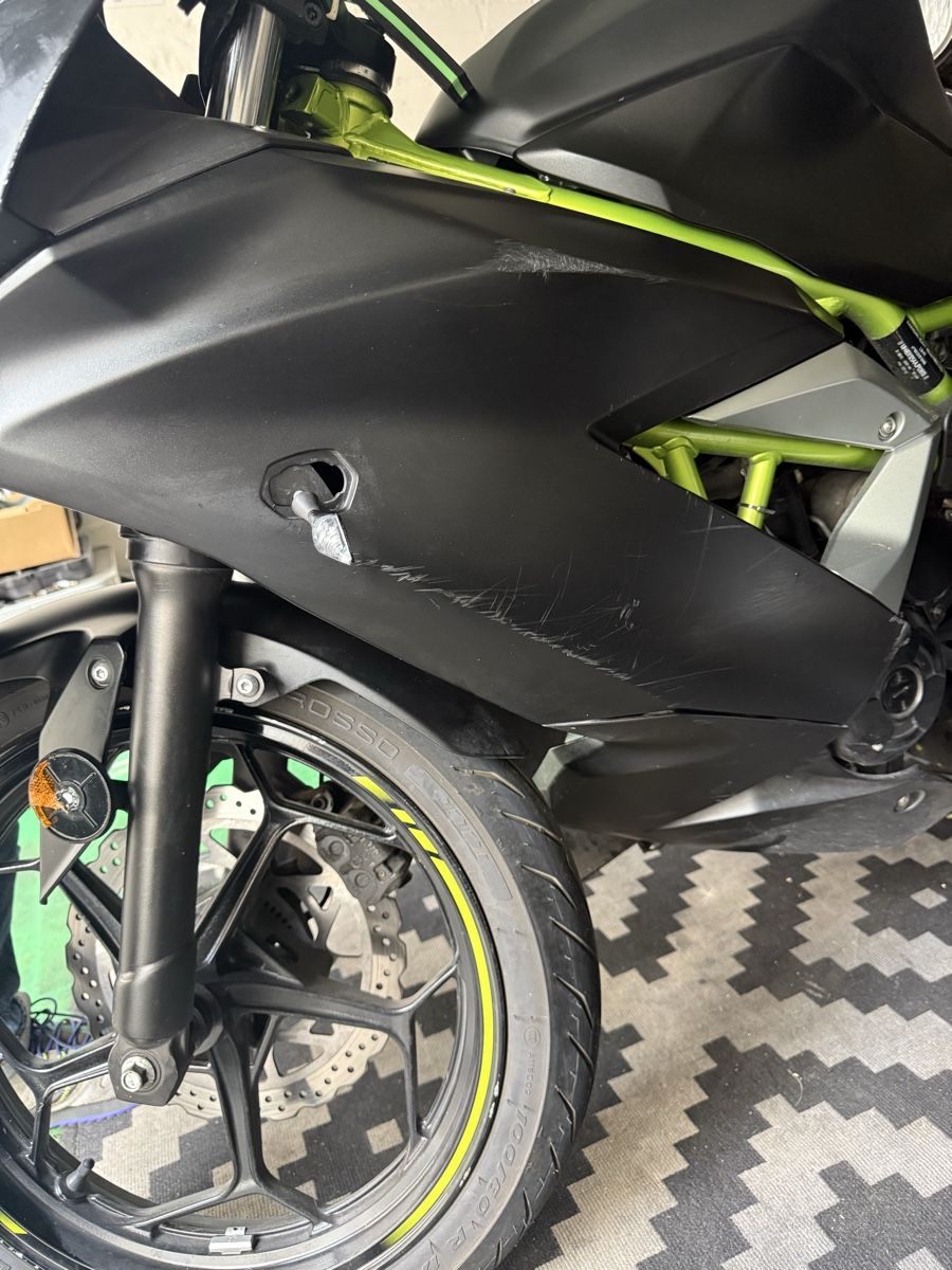 Kawasaki Strasse: KAWASAKI NINJA 125 CC – Gebraucht aus Winterthur von Fabio_46 7