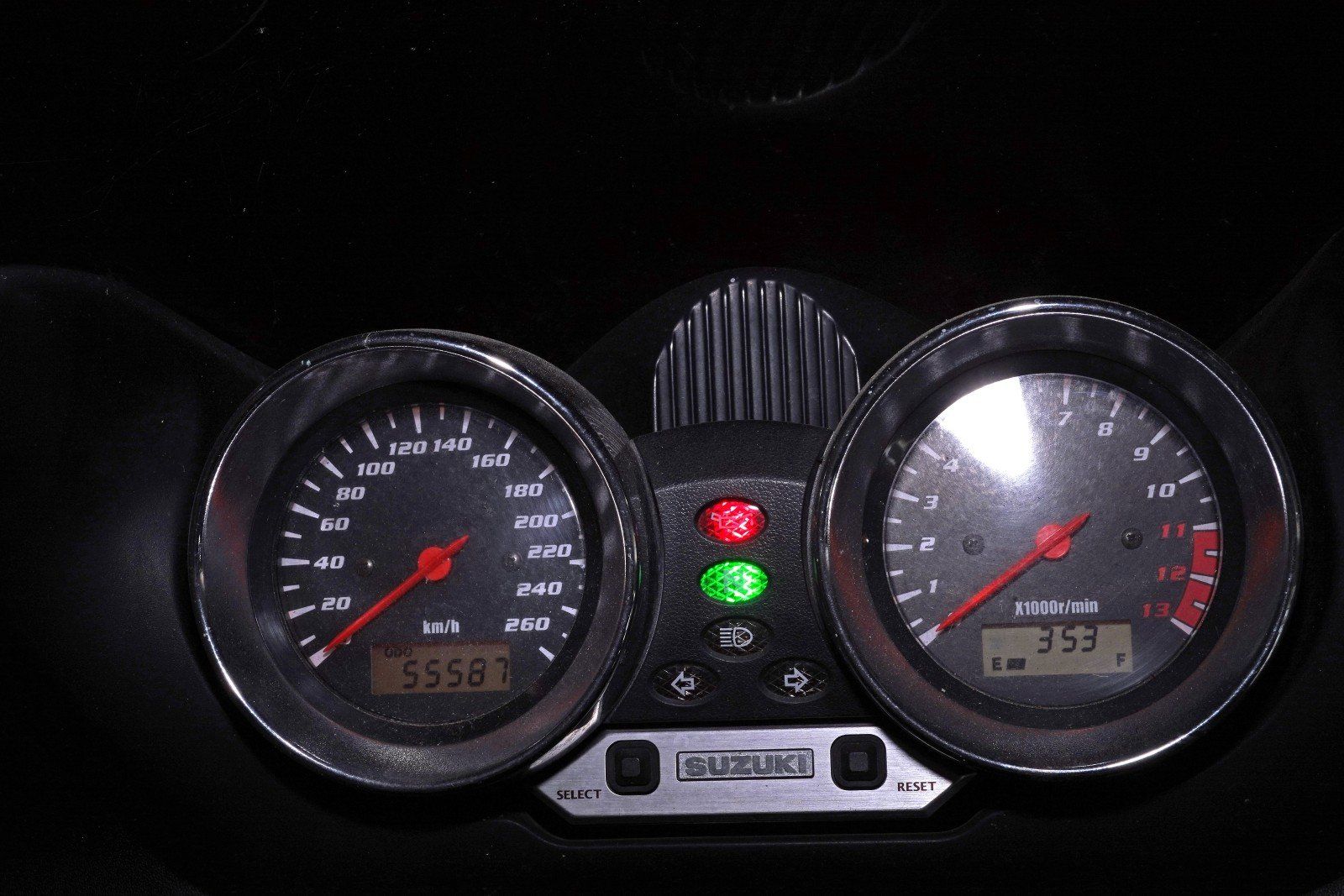 Suzuki Strada: Suzuki GSF 1200 S – Usato da Winterthur venduto da MCW 8