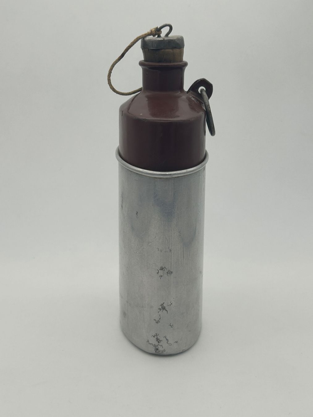 Schweizer Armee Bottiglie: Antike Schweizer Feldflasche, 1916, Aluminium/Enamel – Usato da Wädenswil venduto da krisztiname 5