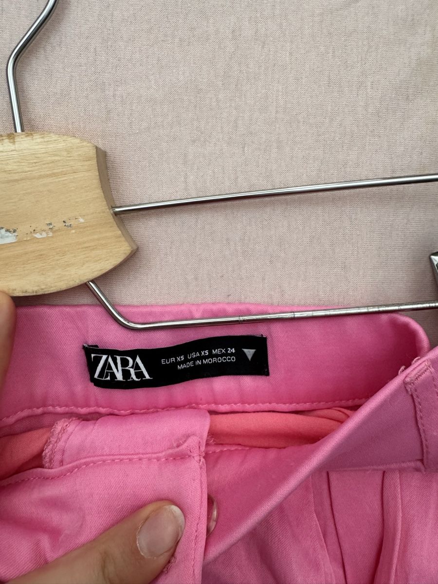 Zara Completi & Tailleur: ensemble Satiné Zara rose  – Usato da Lausanne venduto da Michel_Ozcan 3