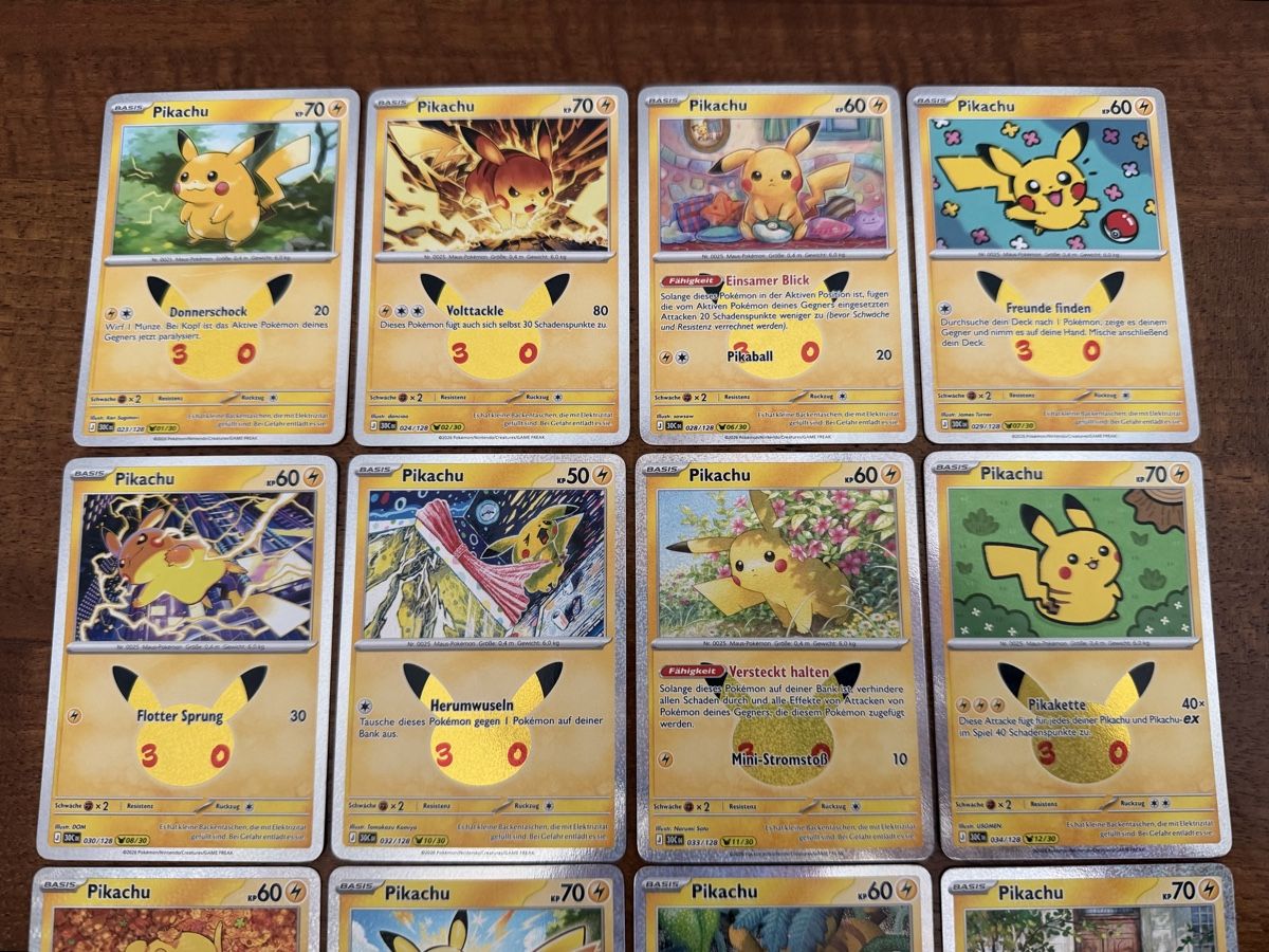 Pokémon Carte collezionabili: Pokemon 30 Jahre Pikachu Set – Usato da Au SG venduto da Bego1 1