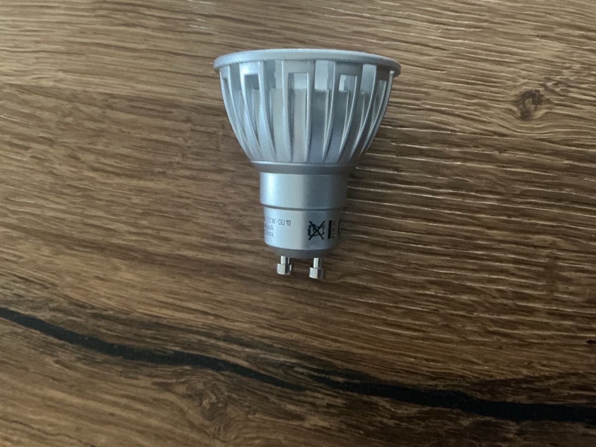 Osram Lampade: OSRAM Light LED GU 10 – Usato da Buchs AG venduto da chipmunk710 5