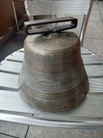 1 Glocke ohne Riemen