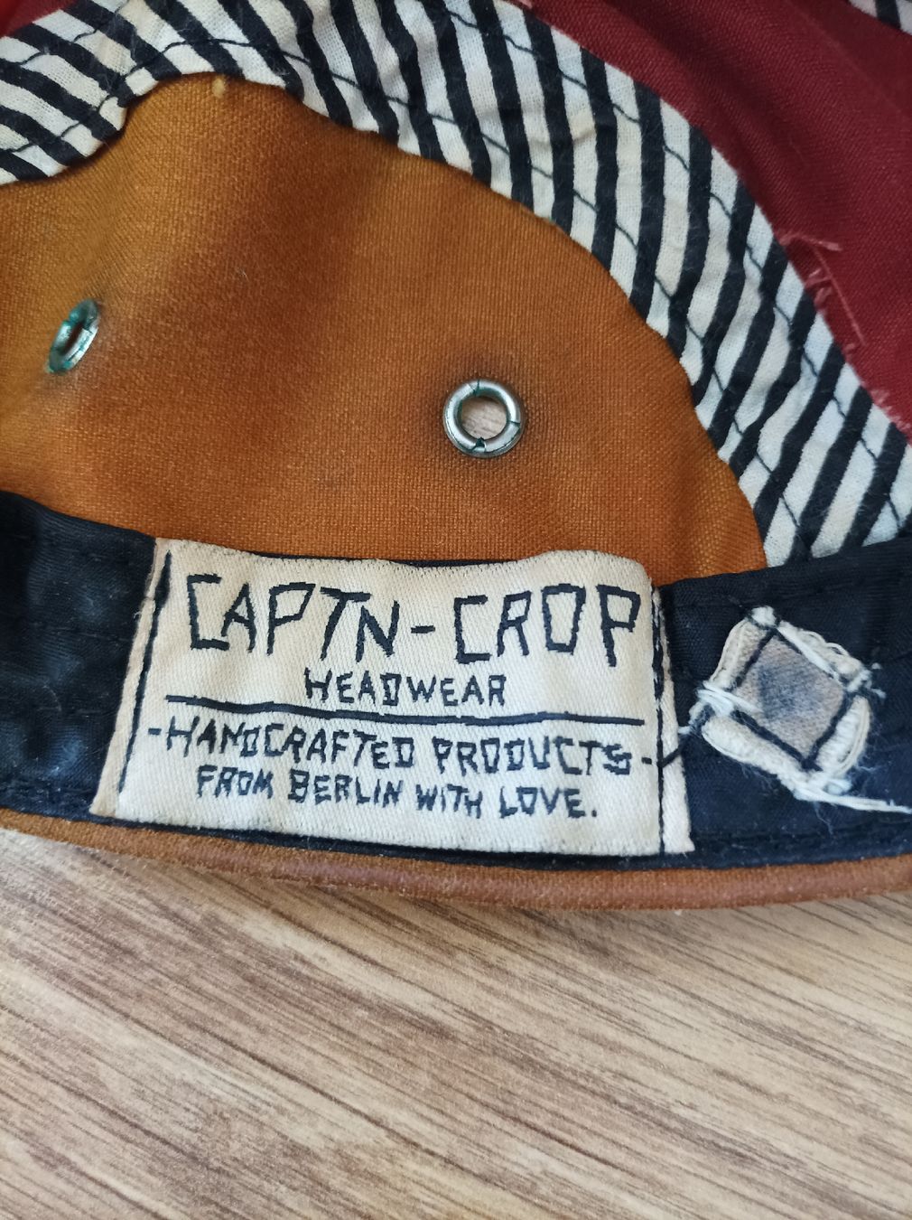 Copricapi, berretti & cappellini: Casquette 5 panels CAPTN-CROP – Usato da La Chaux-de-Fonds venduto da AbsintheBilly 2
