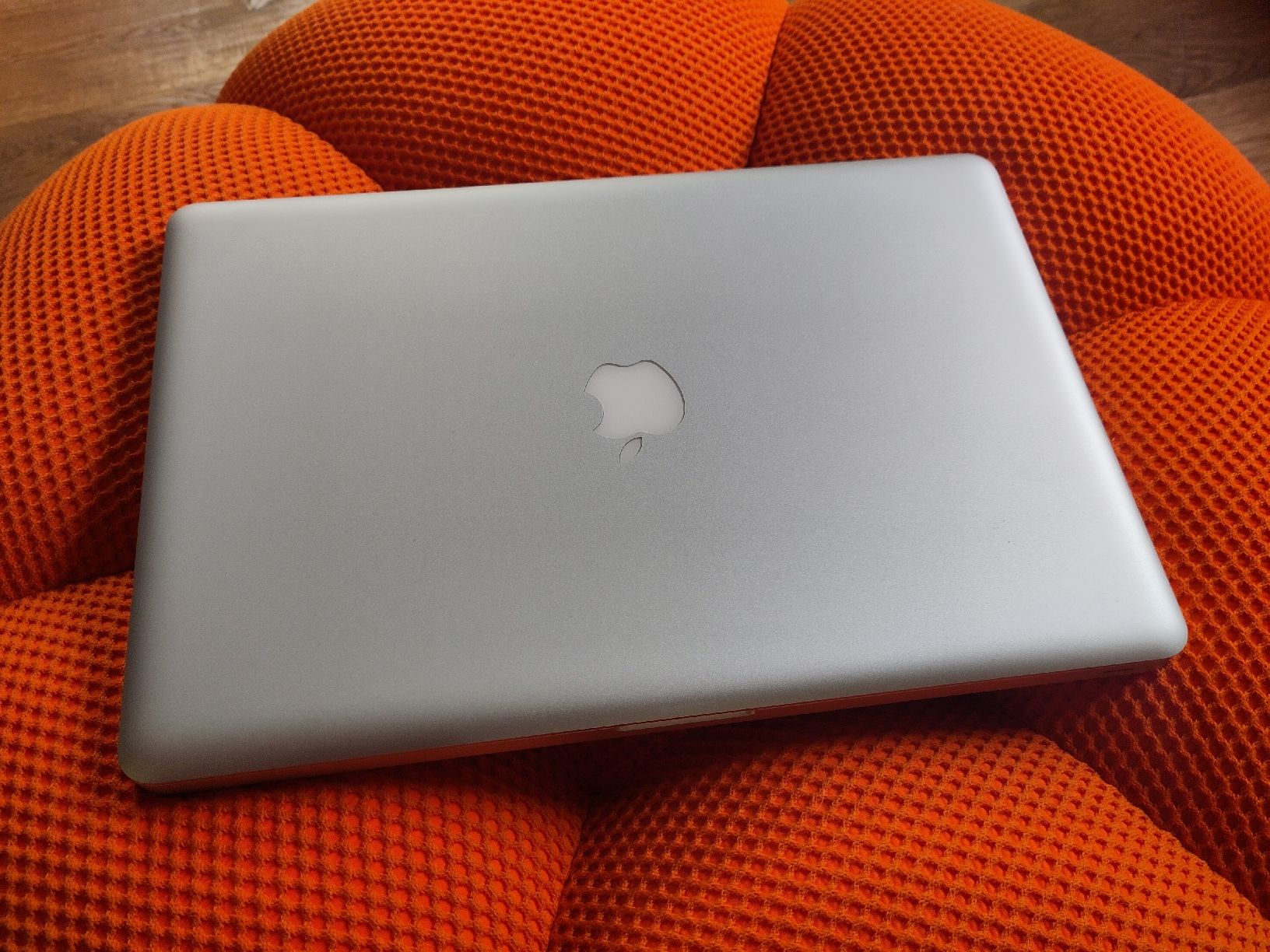 Apple Notebook: MacBook Pro 15" i7, 512GB SSD 8 GB RAM – Usato da Roveredo GR venduto da Succ 1