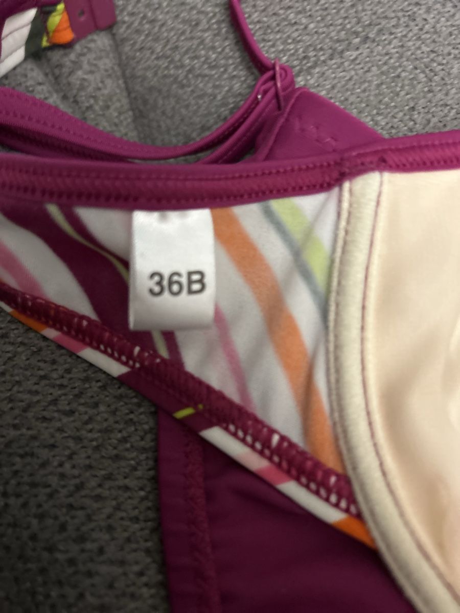 Adidas Costumi da bagno & Bikini: Bikini Adidas 38 / Oberteil 36B - Neu – Nuovo e nell'imballaggio originale da Corgémont venduto da Tania05 2