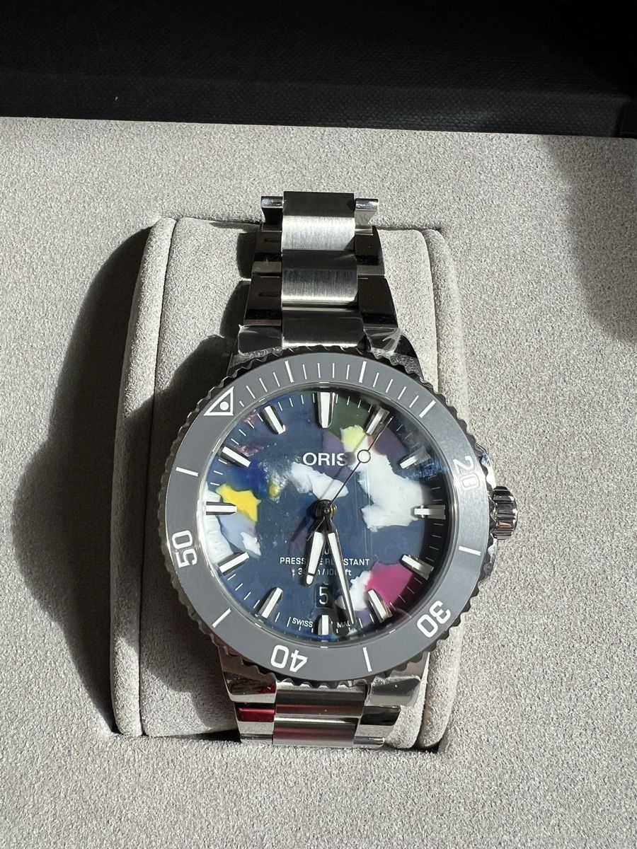 Oris Montres: Oris Aquis Date Upcycle New! – Neuf avec emballage d'origine à Zürich par manuviq