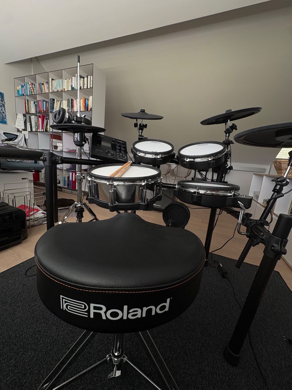 Roland Strumenti musicali: Roland TD-27KV E-Drum Kit – Nuovo (secondo la descrizione) da Nürensdorf venduto da roeschger6 5