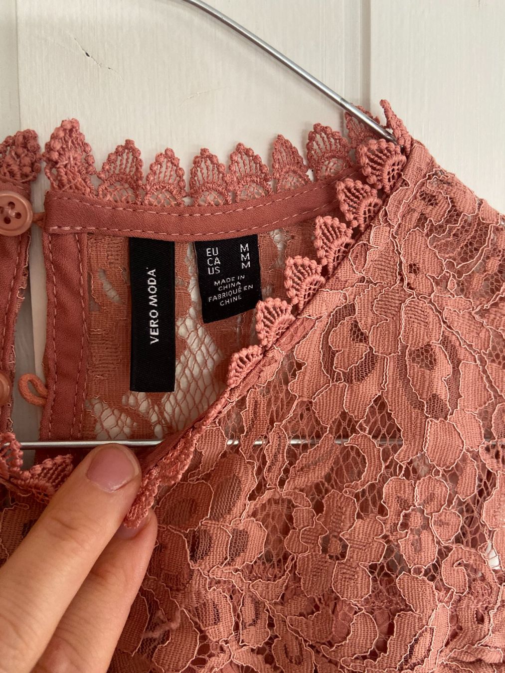 Top: Vero Moda Top gr. S – Usato da Jonen venduto da Lux.K. 1