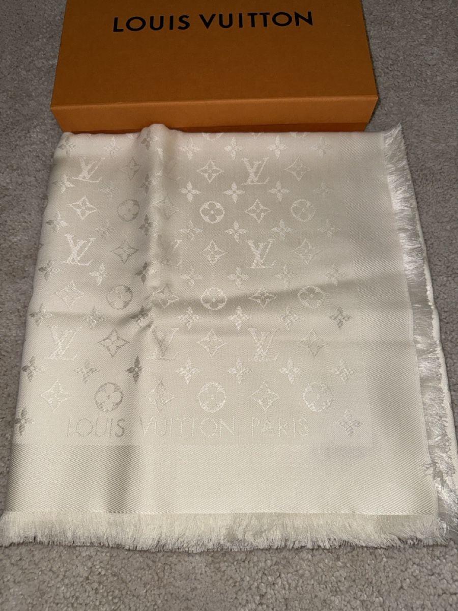 Foulard & Sciarpe: Louis Vuitton Chale MNG Blanc – Nuovo e nell'imballaggio originale da Zürich venduto da ken_n7dn 3
