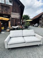 Cor Conseta Leder Dreisitzer Sofa / Leder hellgrau Stahlfüse