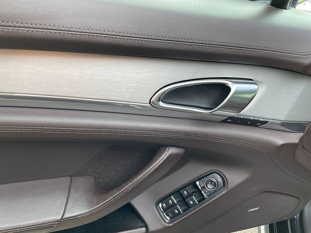 Porsche Automobili: Porsche Panamera 4S – Usato da Biel/Bienne venduto da zag_9b7y 4