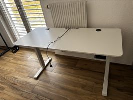 Bureau réglable en hauteur 