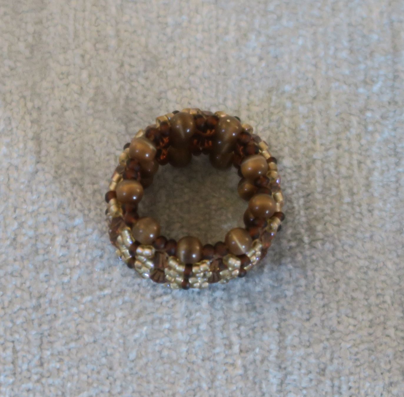Anelli: Ring aus Glasperlen braun, 56.5 mm – Usato da Brittnau venduto da marlenestone 2