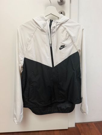 Nike - leichte Trainingsjacke